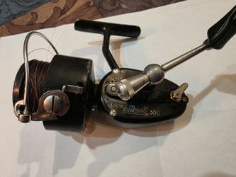 3 Vintage Fishing Reels Garcia Mitchell 300/True Temper 923c/Zebco 606.
