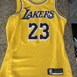 Lebron James Authentic 2018-19 Lakers Jersey 