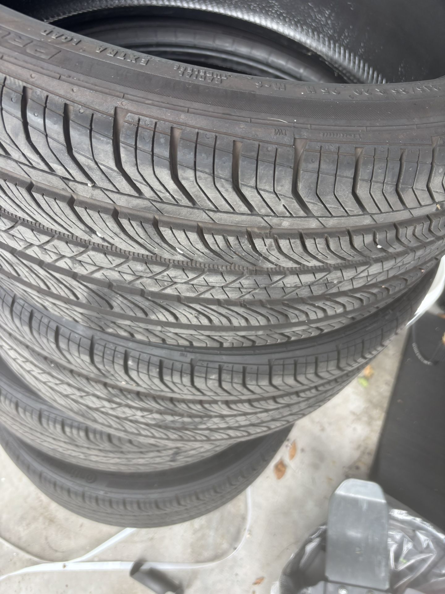 Continental ProContact TX 245/35/20 Set Of 4