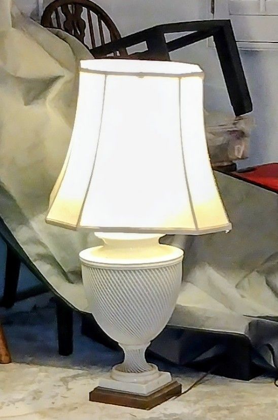 Vintage Tuscany Design & Company Porcelain Table Lamp, 29" Tall, 7" Widest (Base)