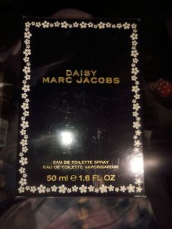 Daisy Marc Jacobs
