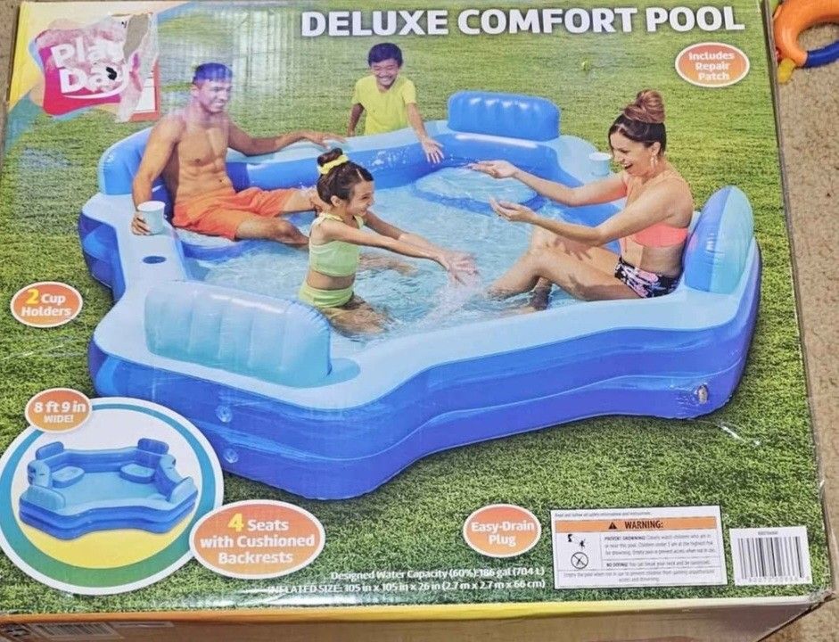 Deluxe pool - Brand New Never Used