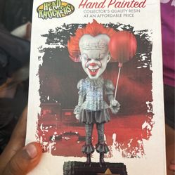 Penny Wise Bobble Head Gaming 