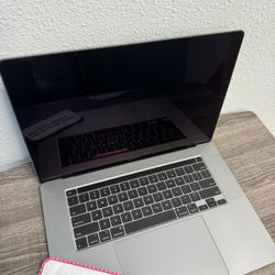Apple MacBook Pro 16 Laptop - PAYMENTS AVAILABLE With $1 DOWN - NO CREDIT NEEDED