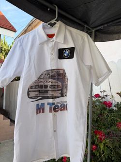 BMW M Team Warsteiner Racing Button-Up Shirt size M