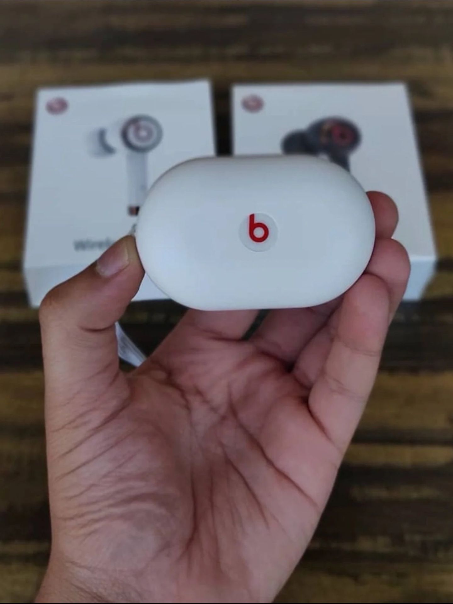 Beats by Dre Beats Tour Wireless Earbuds W/Case