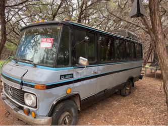 1972 Mercedes-Benz O309D Diesel Bus – Rare Vintage Project