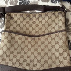 Authentic Gucci Shoulder Cross Body Bag