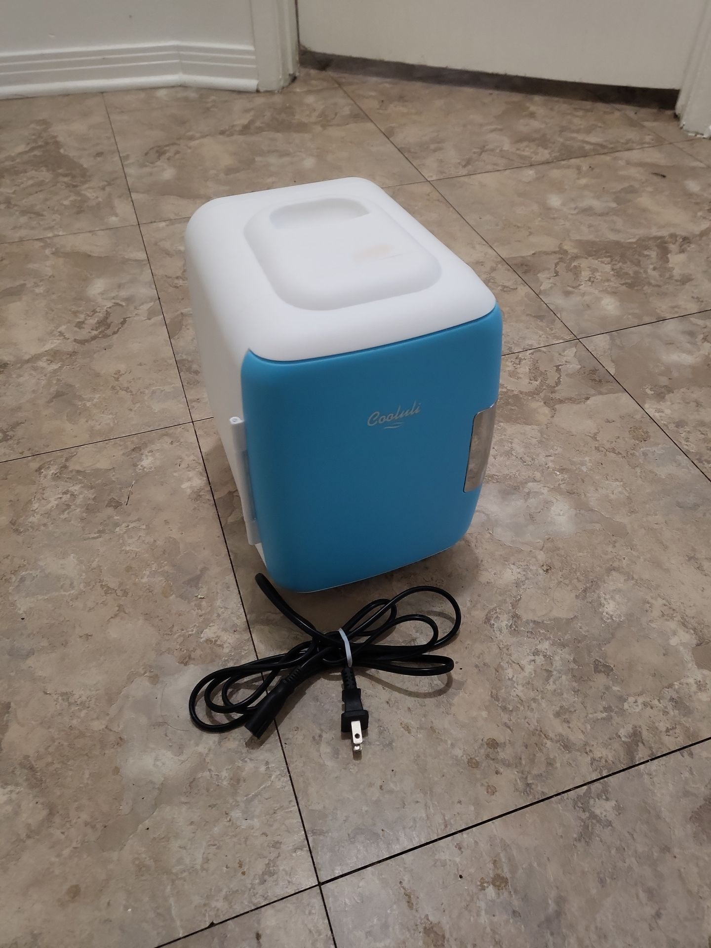Cooluli Mini Fridge