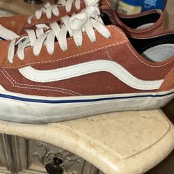 Men Vans sneakers in orange suede and leather size 9.5