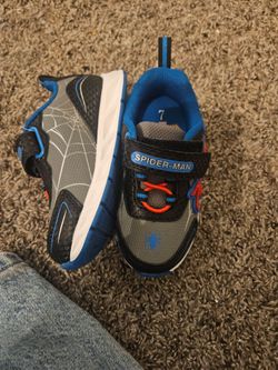 7c spider man shoes