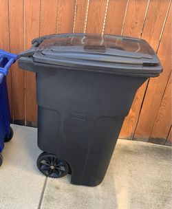 Toter 96 gallon New Trash Can - surplus available