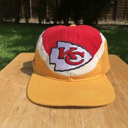 Vintage Apex One Kansas City KC Chiefs Snapback Hat NFL 1990s Patrick Mahomes