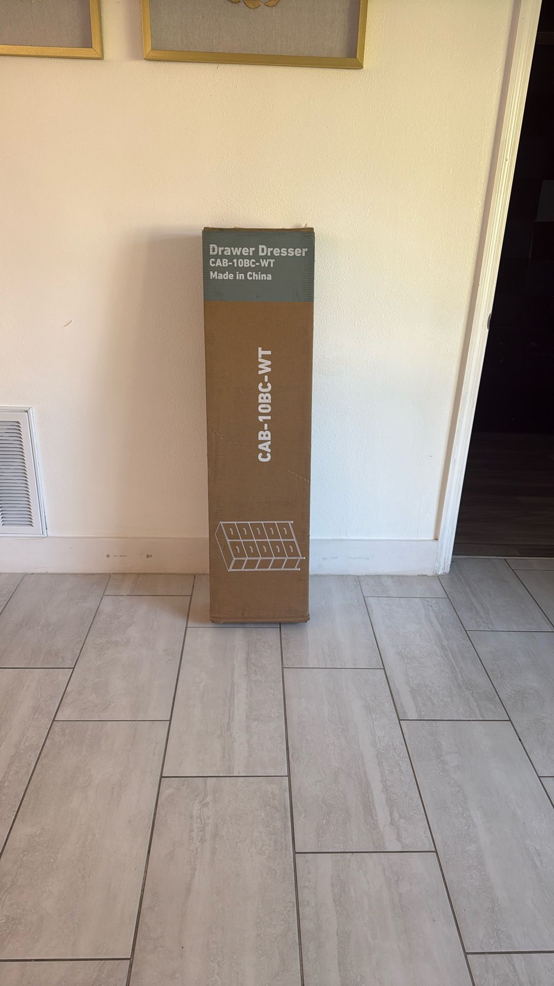 10-Drawer Dresser – $40 (Orlando, FL)