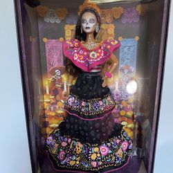 Barbie 2021 Dia De Muertos Barbie Doll