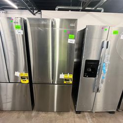 Galanz 29 in. W 16.0 cu. ft. French Door Refrigerator  JI 2