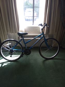 Woman bicycle lock and  lights
