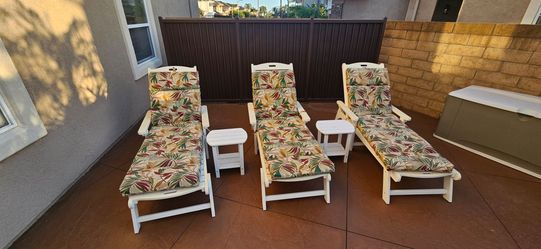 Lounge Chairs