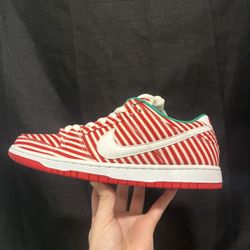 Nike SB Dunk Low ‘Candy Cane’ Size 10.5 