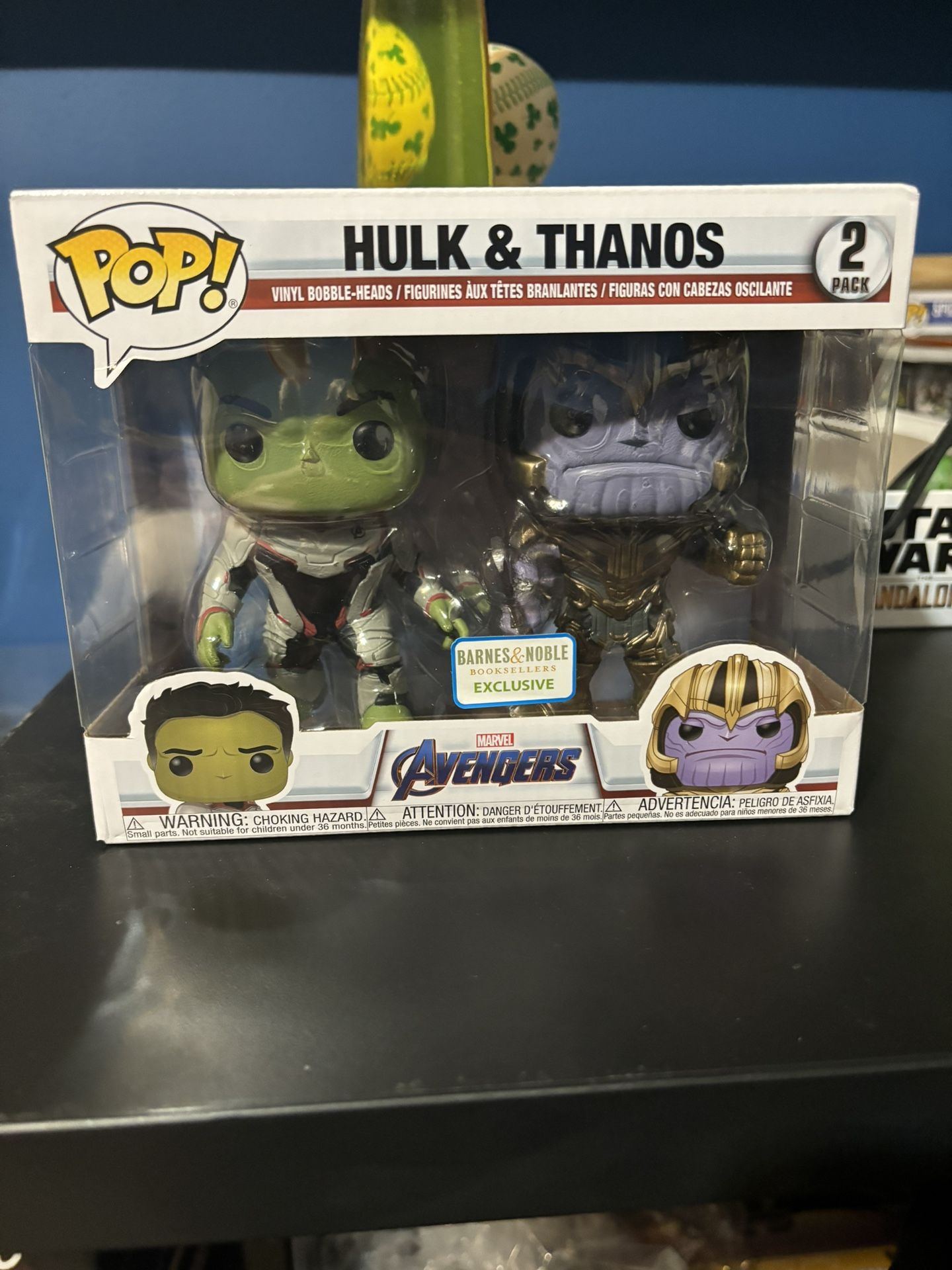 Funko Pop - Hulk And Thanos (Barnes & Noble Exclusive)