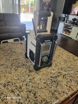 Makita 18v radio