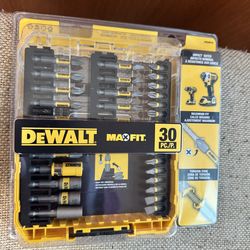 DEWALT MAXFIT 30-Piece Screwdriving Bit Set