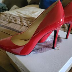 Jessica Simpson Red Pointed Heel