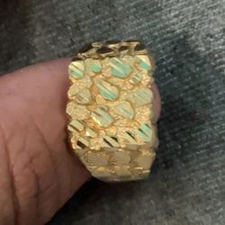 Gold Nuggets Ring