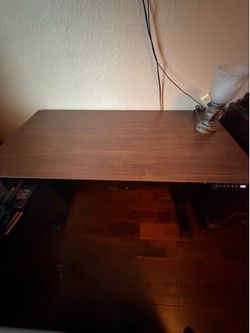 Electric Raising Desk