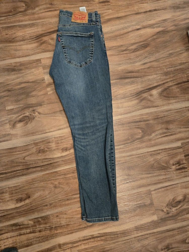 Men Levi's