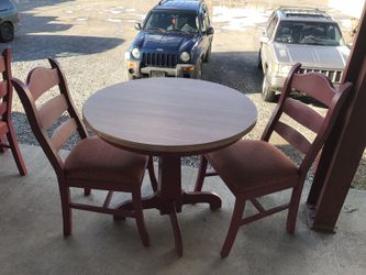 Round table and 2 chairs (quantity available) $125 each