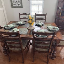 Dining Table With 6 chairs ( 2 have arms)