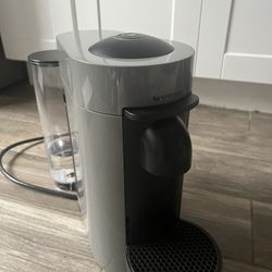 Nespresso Vertuo (brand New)