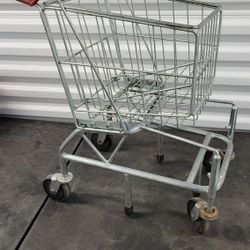 Melissa & Doug Toy Shopping Cart