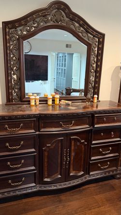 Vanity Desk