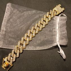 7.5 In💎 Iced 💎Out Cuban Link Bracelet 