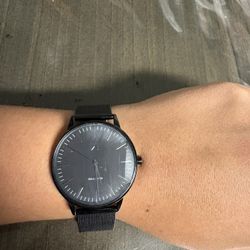 MVMT men watch (needs new battery)