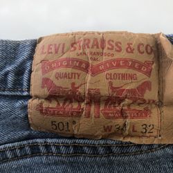 Levi’s 501’s 34x32