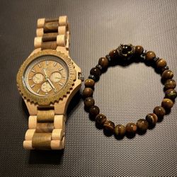 Very Nice Mens Watch And Bracelet Set (Brand New)