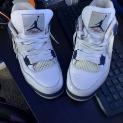 Jordan 4s Size 8.5