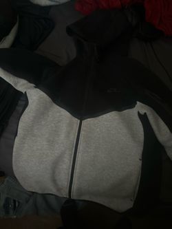 Nike tech grey n black