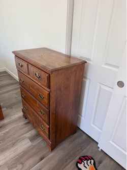Wood dresser