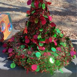 Tree And Wreath 