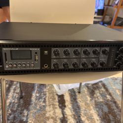 Amplifier Rockville RCS 180-6