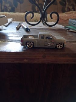 Hot wheels  25