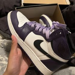 Court purple 1s size 4y 