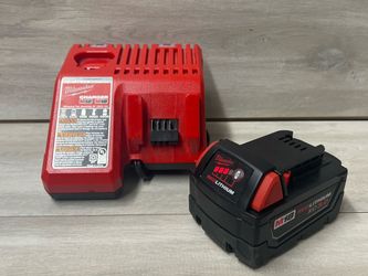 Milwaukee M18 18v Lithium-Ion XC Extended Capacity Battery Pack 3.0Ah + Charger (PO1023404)