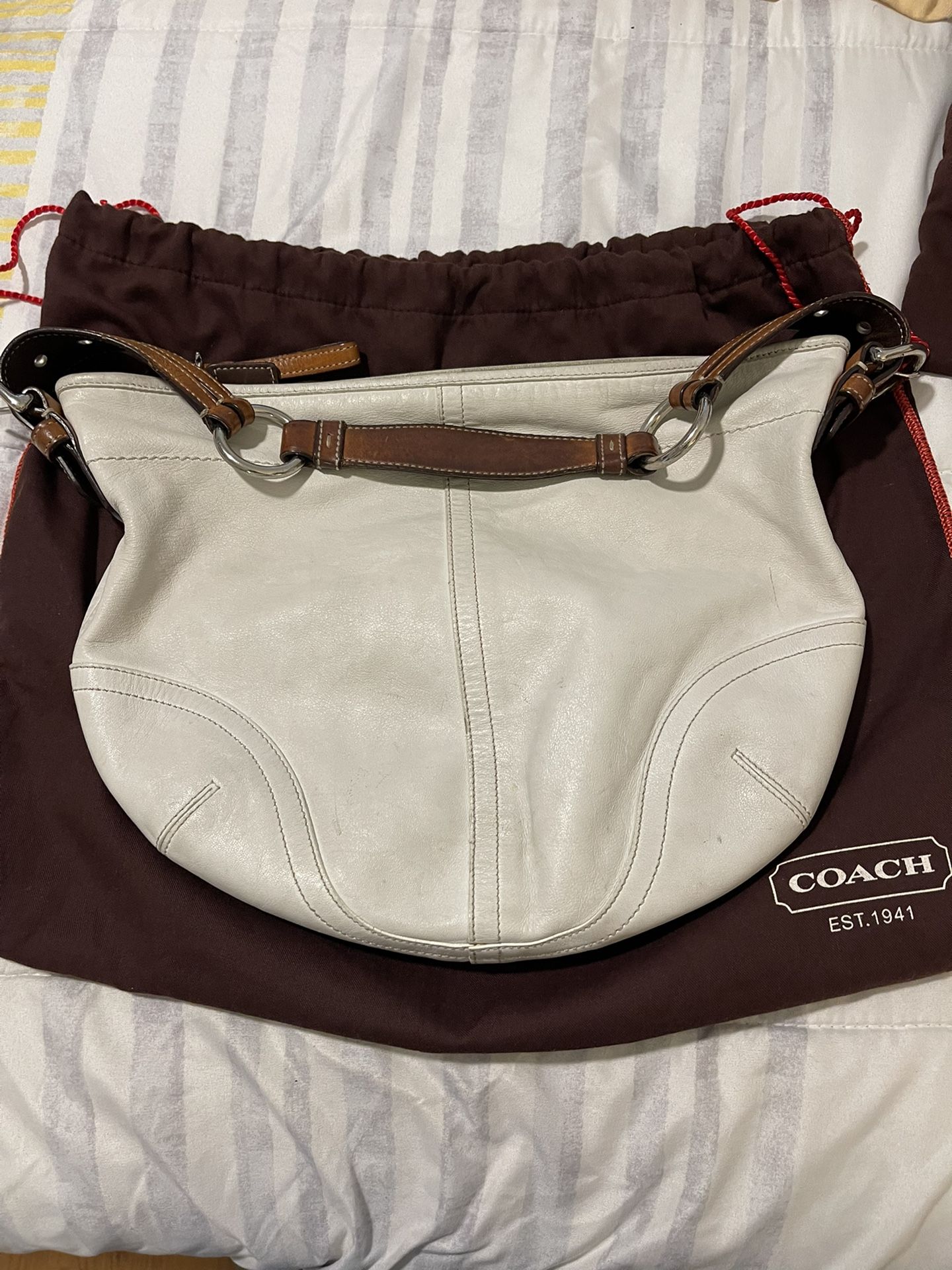 Authentic Coach Off White Medium Hobo Bag