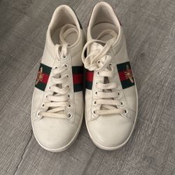 Gucci Sneakers Size 34 Woman 