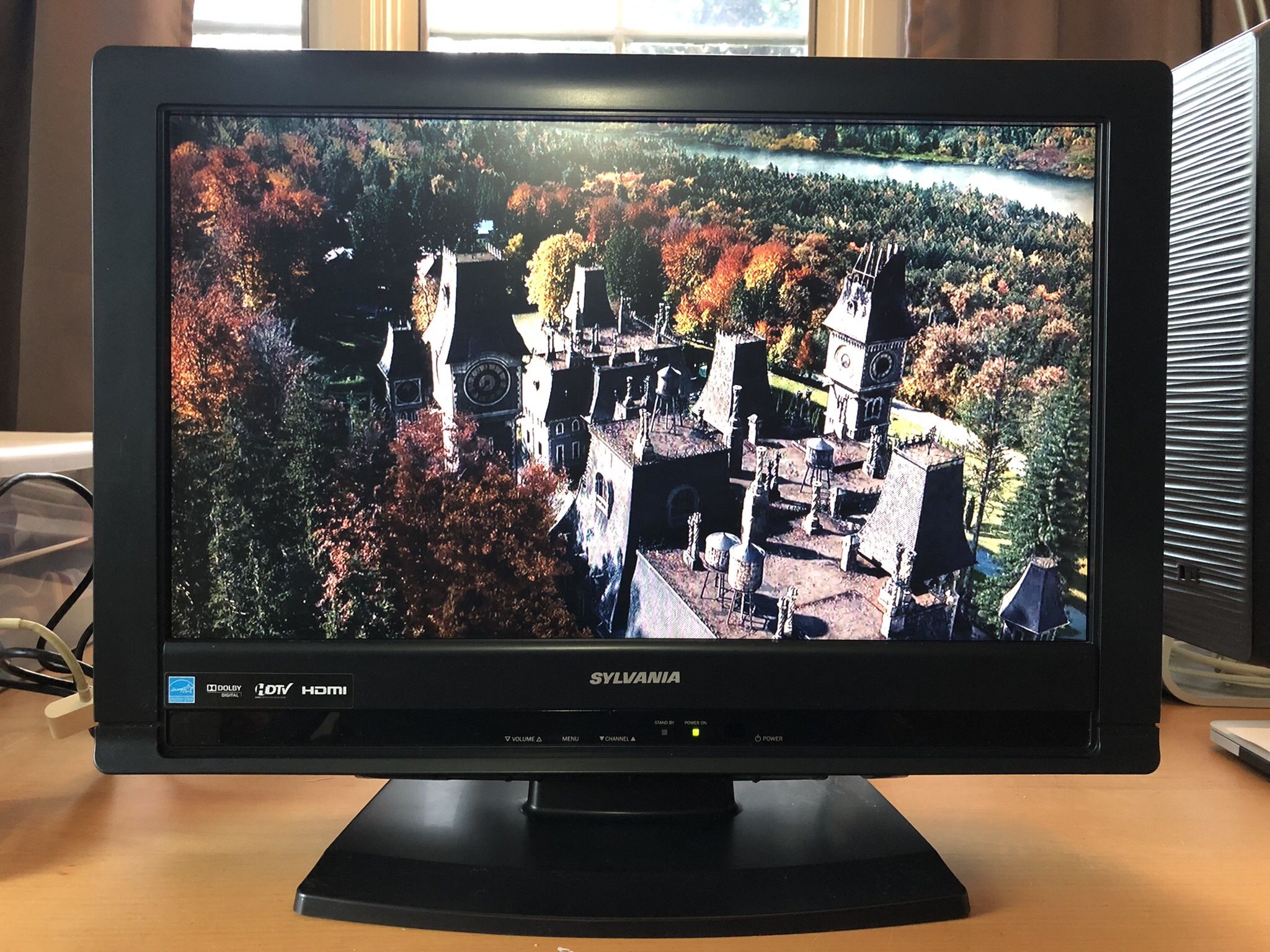 Sylvania High Definition 20” LCD TV or Monitor/Screen